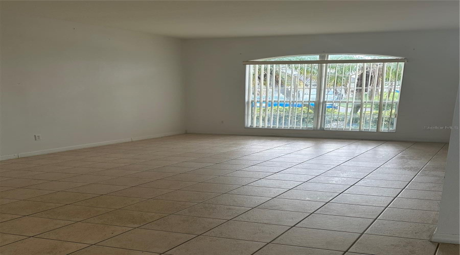Kissimmee, Florida 34746, 3 Bedrooms Bedrooms, ,2 Bathroomsbathrooms,Residential,For Sale,Patrician,Mfrs5126580