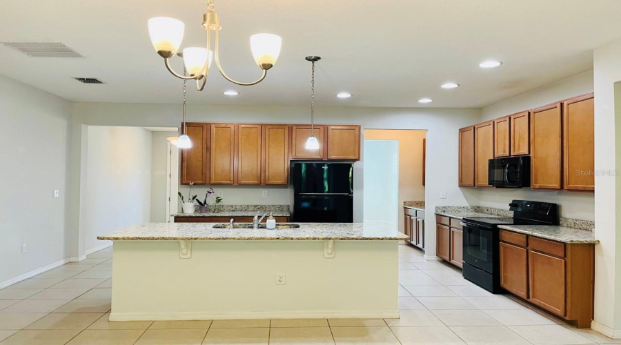 Kissimmee, Florida 34746, 3 Bedrooms Bedrooms, ,2 Bathroomsbathrooms,Residential,For Sale,Brassie,Mfro6307802