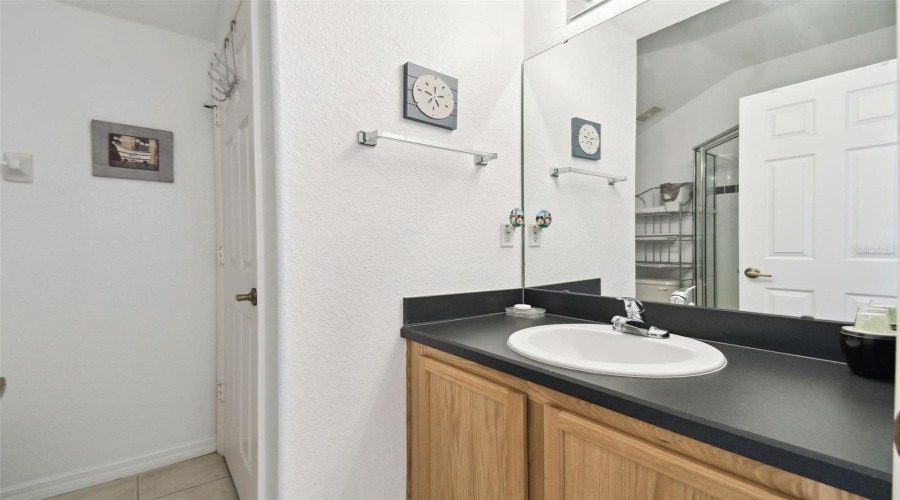 Bathroom #2