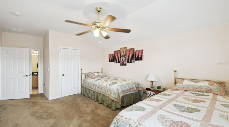 Davenport, Florida 33837, 5 Bedrooms Bedrooms, ,3 Bathroomsbathrooms,Residential,For Sale,Cadiz,Mfrs5126628