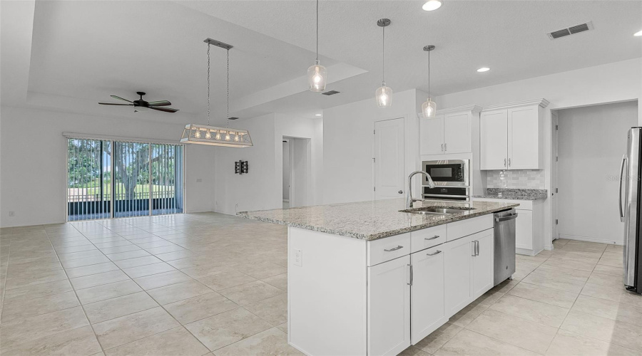 Kissimmee, Florida 34747, 2 Bedrooms Bedrooms, ,2 Bathroomsbathrooms,Residential,For Sale,Flora Pass,Mfro6305611
