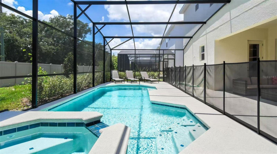KISSIMMEE, Florida 34746, 12 Bedrooms Bedrooms, ,11 BathroomsBathrooms,Residential,For Sale,MARCELLO,0,MFRO6307938