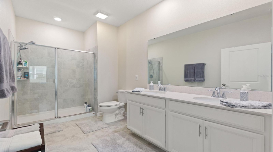 Davenport, Florida 33896, 2 Bedrooms Bedrooms, ,2 Bathroomsbathrooms,Residential,For Sale,Blackwolf Run,Mfrs5126630