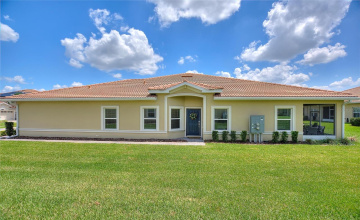 Davenport, Florida 33896, 2 Bedrooms Bedrooms, ,2 Bathroomsbathrooms,Residential,For Sale,Blackwolf Run,Mfrs5126630