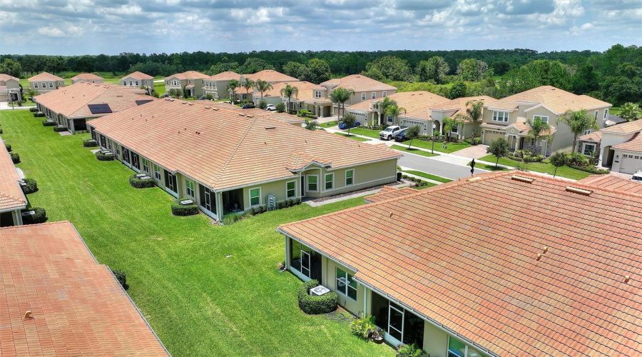 Davenport, Florida 33896, 2 Bedrooms Bedrooms, ,2 Bathroomsbathrooms,Residential,For Sale,Blackwolf Run,Mfrs5126630