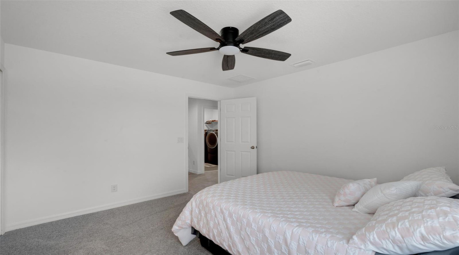 Kissimmee, Florida 34746, 4 Bedrooms Bedrooms, ,2 Bathroomsbathrooms,Residential,For Sale,Cedar Bay,Mfro6307757