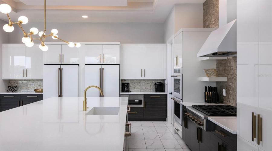 Reunion, Florida 34747, 10 Bedrooms Bedrooms, ,9 Bathroomsbathrooms,Residential,For Sale,Corolla,Mfra4650778