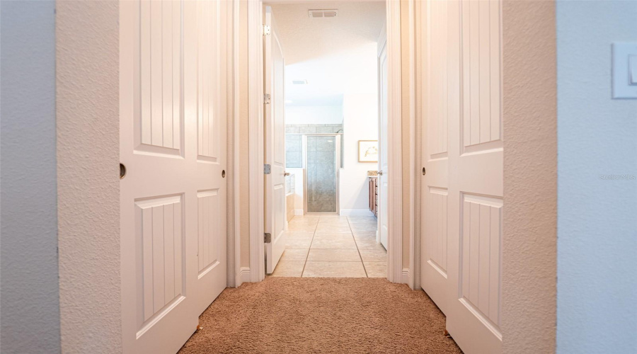 Kissimmee, Florida 34747, 6 Bedrooms Bedrooms, ,7 Bathroomsbathrooms,Residential,For Sale,Falls Dr,Mfro6307195