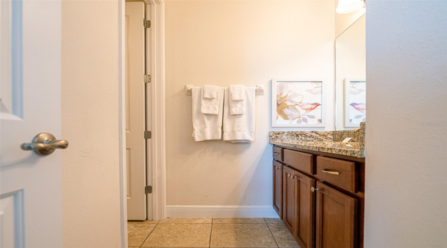 Kissimmee, Florida 34747, 6 Bedrooms Bedrooms, ,7 Bathroomsbathrooms,Residential,For Sale,Falls Dr,Mfro6307195