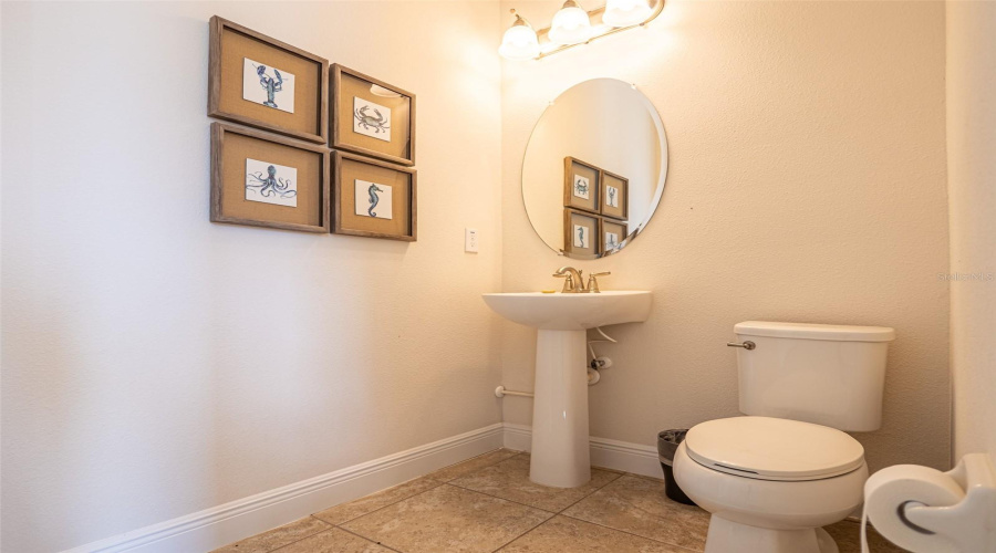 Kissimmee, Florida 34747, 6 Bedrooms Bedrooms, ,7 Bathroomsbathrooms,Residential,For Sale,Falls Dr,Mfro6307195