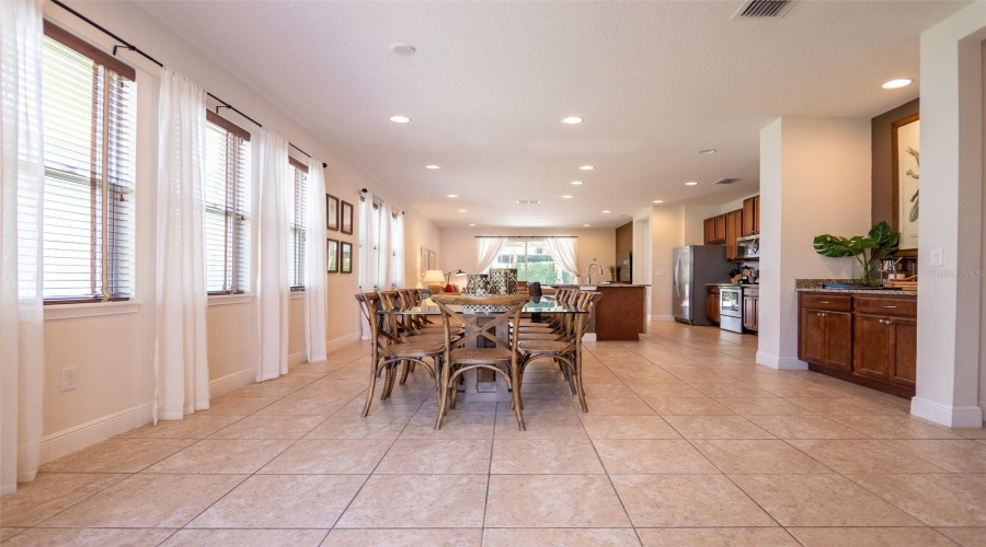 Kissimmee, Florida 34747, 6 Bedrooms Bedrooms, ,7 Bathroomsbathrooms,Residential,For Sale,Falls Dr,Mfro6307195