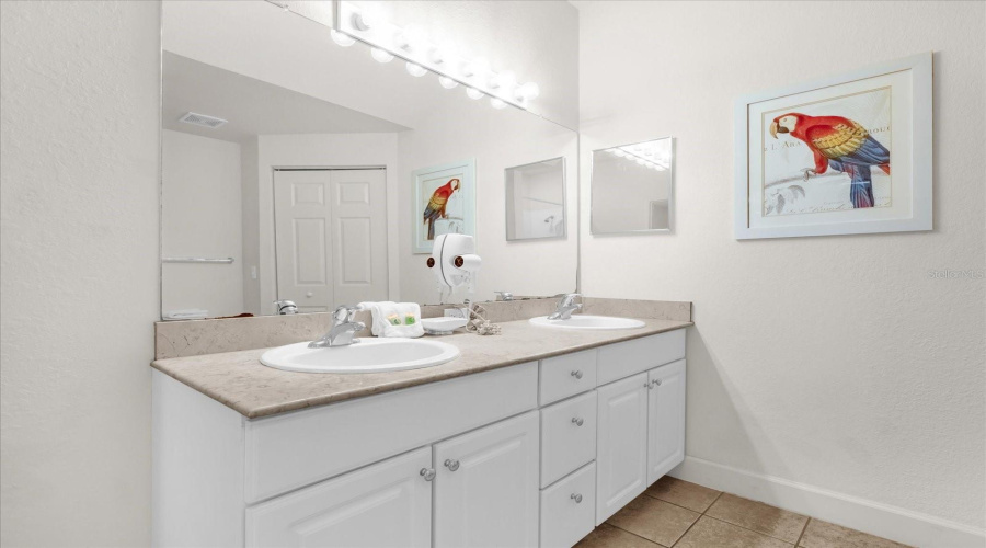 Kissimmee, Florida 34746, 3 Bedrooms Bedrooms, ,2 Bathroomsbathrooms,Residential,For Sale,Lucayan Harbour,Mfrgc530418