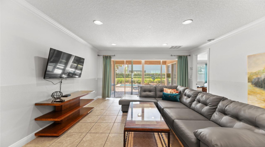 Kissimmee, Florida 34747, 6 Bedrooms Bedrooms, ,6 Bathroomsbathrooms,Residential,For Sale,Lasso,Mfro6307034