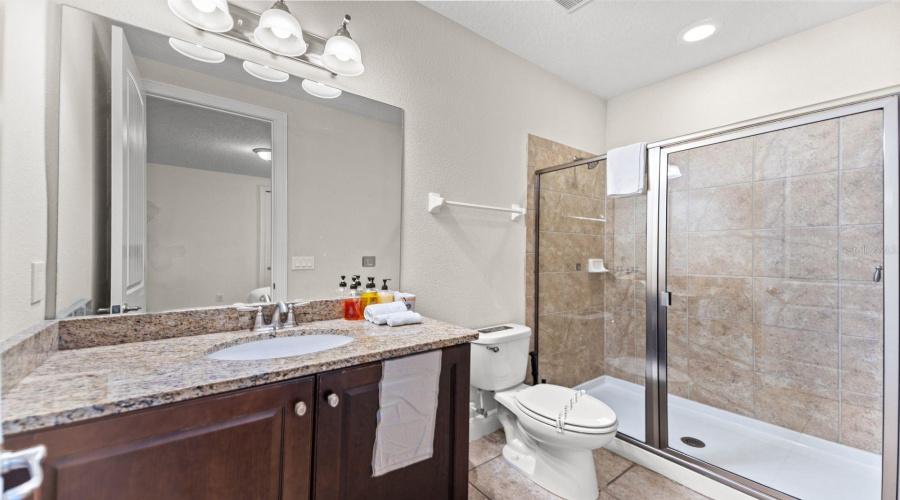 Kissimmee, Florida 34747, 6 Bedrooms Bedrooms, ,6 Bathroomsbathrooms,Residential,For Sale,Lasso,Mfro6307034
