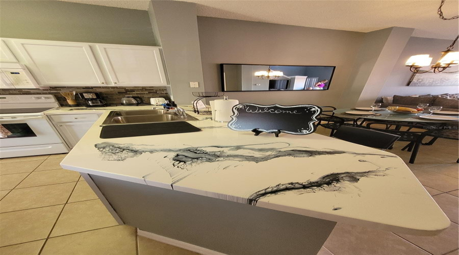 Kissimmee, Florida 34746, 3 Bedrooms Bedrooms, ,2 Bathroomsbathrooms,Residential,For Sale,Pompano Beach Dr,Mfrs5126654