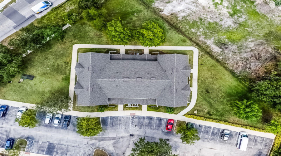 Kissimmee, Florida 34746, 3 Bedrooms Bedrooms, ,2 Bathroomsbathrooms,Residential,For Sale,Jonafree,Mfrs5126718