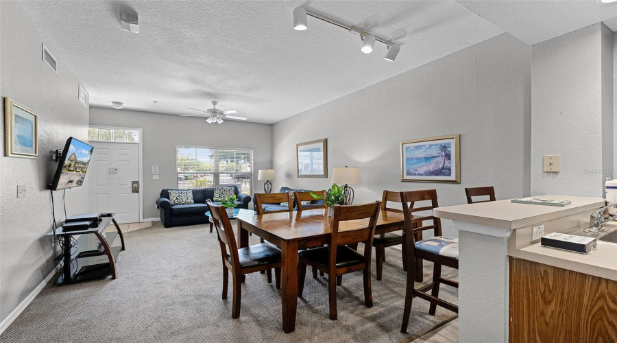 Kissimmee, Florida 34746, 3 Bedrooms Bedrooms, ,2 Bathroomsbathrooms,Residential,For Sale,Jonafree,Mfrs5126718
