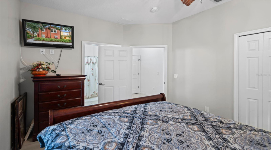 Kissimmee, Florida 34747, 4 Bedrooms Bedrooms, ,3 Bathroomsbathrooms,Residential,For Sale,Yellow Lantana,Mfrs5126724