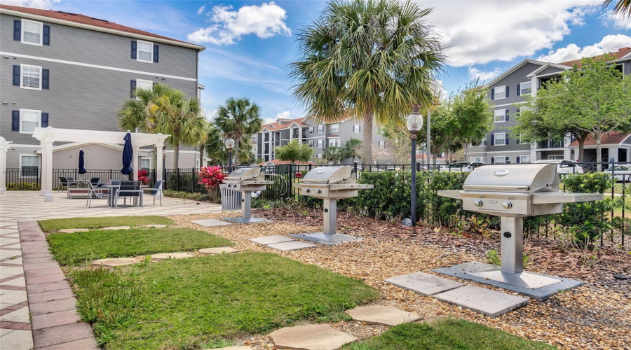 Kissimmee, Florida 34747, 4 Bedrooms Bedrooms, ,3 Bathroomsbathrooms,Residential,For Sale,Yellow Lantana,Mfrs5126724