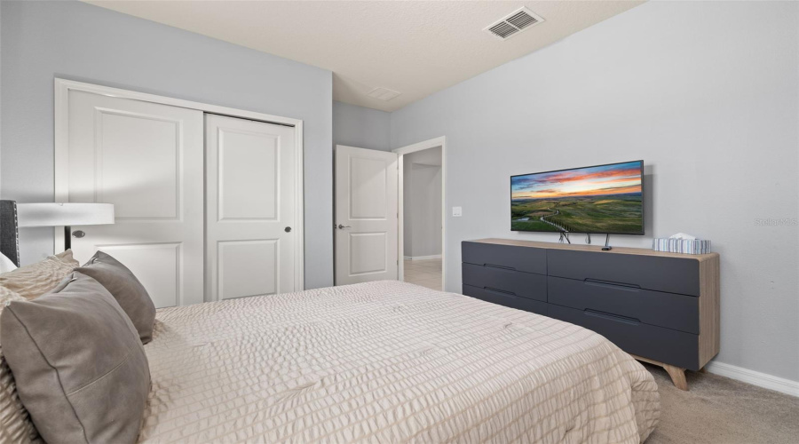 DAVENPORT, Florida 33897, 5 Bedrooms Bedrooms, ,4 BathroomsBathrooms,Residential,For Sale,PARADISE,0,MFRS5126361