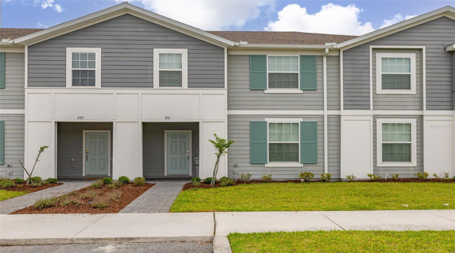 DAVENPORT, Florida 33897, 5 Bedrooms Bedrooms, ,4 BathroomsBathrooms,Residential,For Sale,PARADISE,0,MFRS5126361