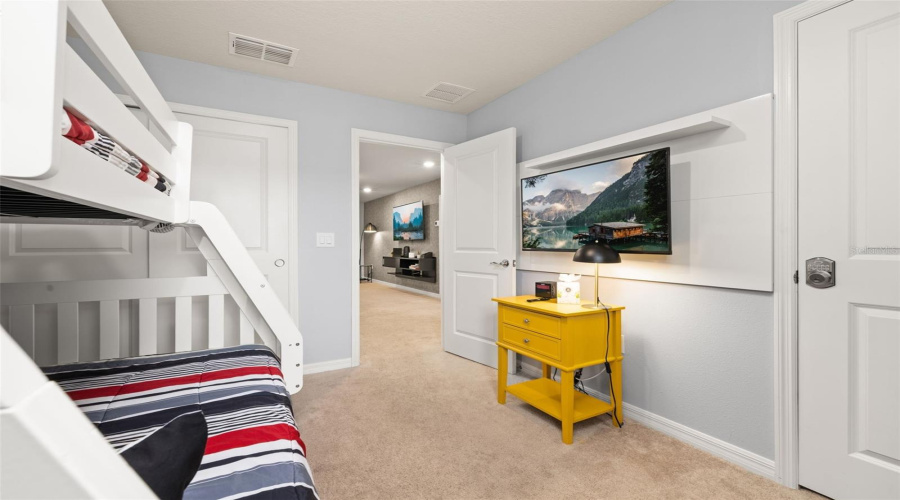 DAVENPORT, Florida 33897, 5 Bedrooms Bedrooms, ,4 BathroomsBathrooms,Residential,For Sale,PARADISE,0,MFRS5126361