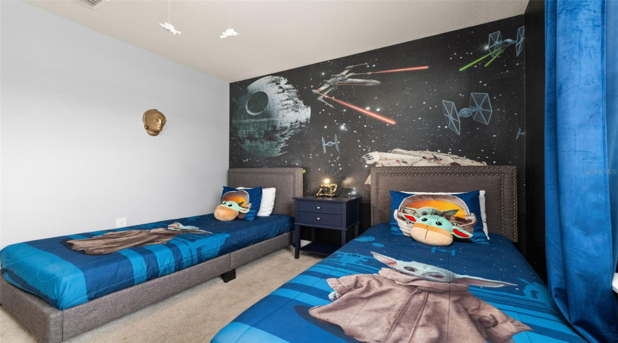 DAVENPORT, Florida 33897, 5 Bedrooms Bedrooms, ,4 BathroomsBathrooms,Residential,For Sale,PARADISE,0,MFRS5126361