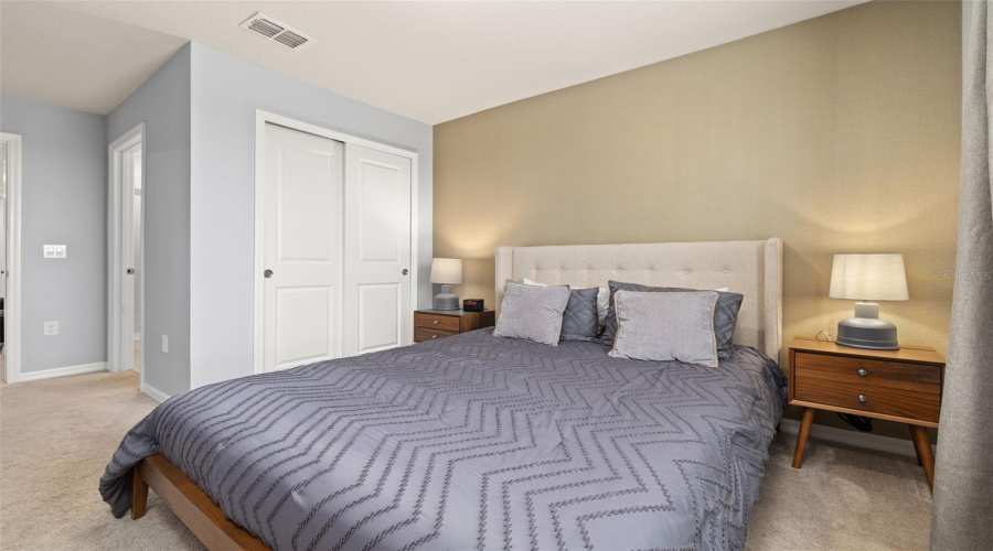 DAVENPORT, Florida 33897, 5 Bedrooms Bedrooms, ,4 BathroomsBathrooms,Residential,For Sale,PARADISE,0,MFRS5126361