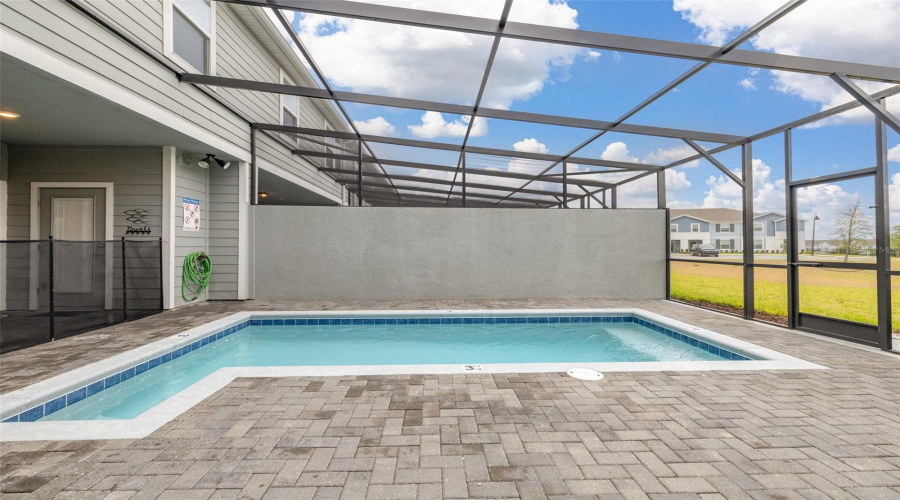 DAVENPORT, Florida 33897, 5 Bedrooms Bedrooms, ,4 BathroomsBathrooms,Residential,For Sale,PARADISE,0,MFRS5126361