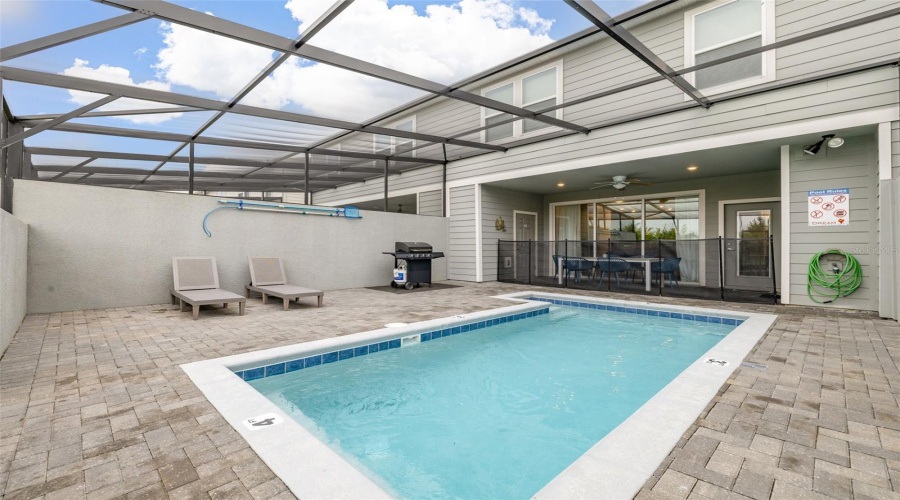 DAVENPORT, Florida 33897, 5 Bedrooms Bedrooms, ,4 BathroomsBathrooms,Residential,For Sale,PARADISE,0,MFRS5126361