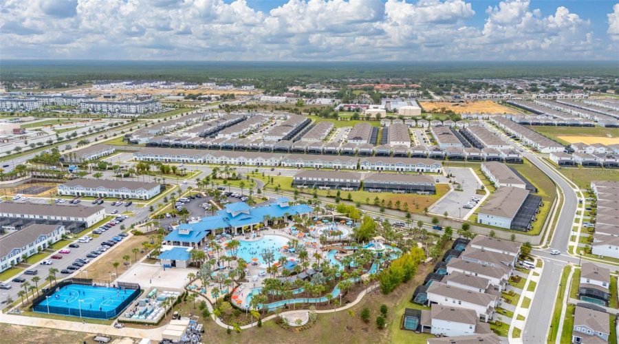 DAVENPORT, Florida 33897, 5 Bedrooms Bedrooms, ,4 BathroomsBathrooms,Residential,For Sale,PARADISE,0,MFRS5126361