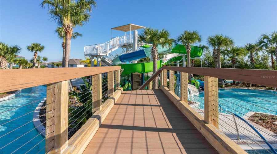 DAVENPORT, Florida 33897, 5 Bedrooms Bedrooms, ,4 BathroomsBathrooms,Residential,For Sale,PARADISE,0,MFRS5126361