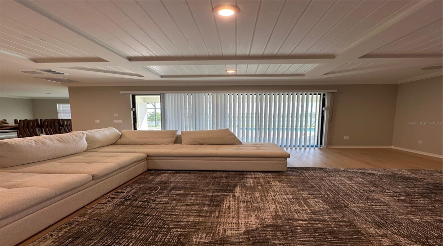 Kissimmee, Florida 34746, 5 Bedrooms Bedrooms, ,4 Bathroomsbathrooms,Residential,For Sale,Agostino,Mfrs5126243
