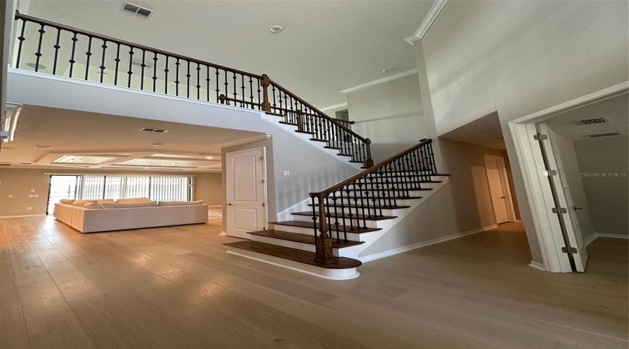 Kissimmee, Florida 34746, 5 Bedrooms Bedrooms, ,4 Bathroomsbathrooms,Residential,For Sale,Agostino,Mfrs5126243