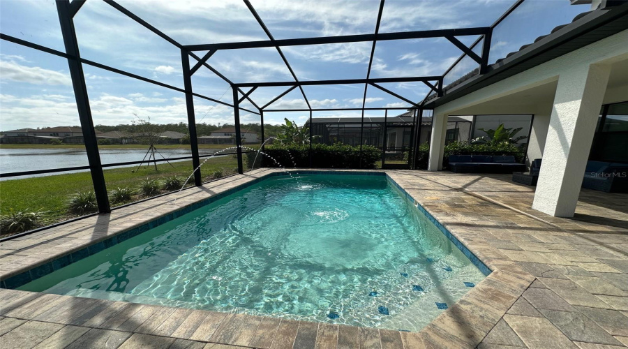 Kissimmee, Florida 34746, 5 Bedrooms Bedrooms, ,4 Bathroomsbathrooms,Residential,For Sale,Agostino,Mfrs5126243