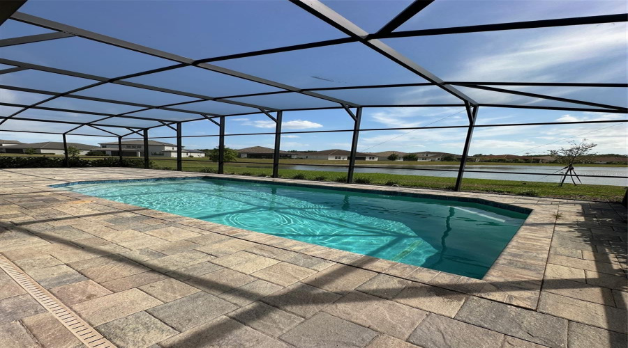 Kissimmee, Florida 34746, 5 Bedrooms Bedrooms, ,4 Bathroomsbathrooms,Residential,For Sale,Agostino,Mfrs5126243