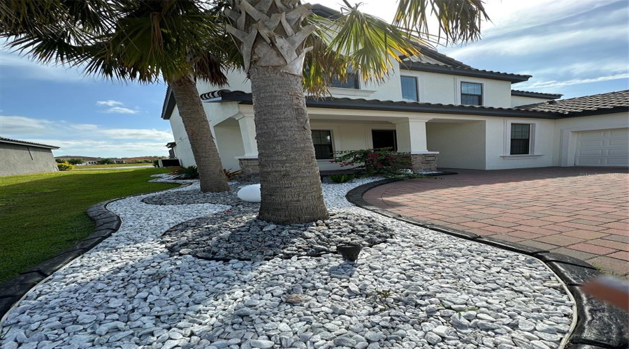 Kissimmee, Florida 34746, 5 Bedrooms Bedrooms, ,4 Bathroomsbathrooms,Residential,For Sale,Agostino,Mfrs5126243