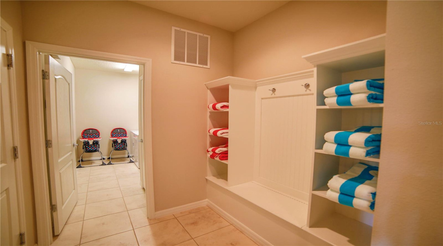 Kissimmee, Florida 34747, 9 Bedrooms Bedrooms, ,6 Bathroomsbathrooms,Residential,For Sale,Tripoli,Mfrs5126754