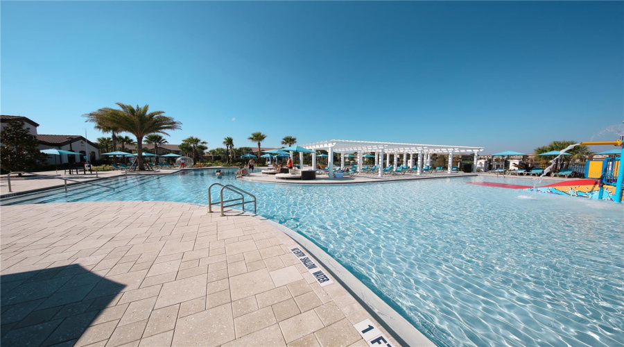 Kissimmee, Florida 34747, 9 Bedrooms Bedrooms, ,6 Bathroomsbathrooms,Residential,For Sale,Tripoli,Mfrs5126754