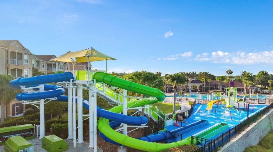 Kissimmee, Florida 34747, 3 Bedrooms Bedrooms, ,2 Bathroomsbathrooms,Residential,For Sale,Almaton,Mfro6308235