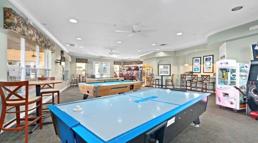 Kissimmee, Florida 34747, 3 Bedrooms Bedrooms, ,2 Bathroomsbathrooms,Residential,For Sale,Almaton,Mfro6308235