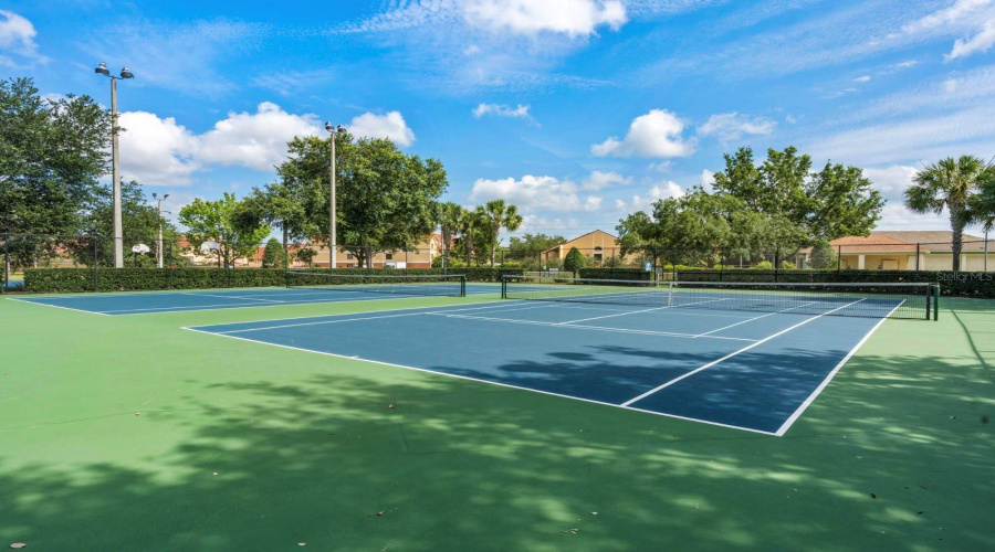 Kissimmee, Florida 34747, 3 Bedrooms Bedrooms, ,2 Bathroomsbathrooms,Residential,For Sale,Almaton,Mfro6308235