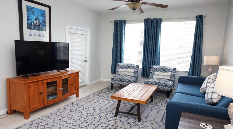 Kissimmee, Florida 34747, 3 Bedrooms Bedrooms, ,2 Bathroomsbathrooms,Residential,For Sale,Almaton,Mfro6308235