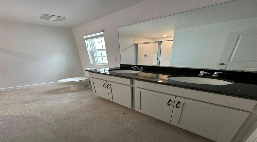Kissimmee, Florida 34747, 3 Bedrooms Bedrooms, ,2 Bathroomsbathrooms,Residential,For Sale,Seaside Mist,Mfro6307621