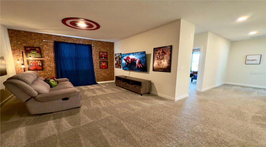 DAVENPORT, Florida 33896, 6 Bedrooms Bedrooms, ,5 BathroomsBathrooms,Residential,For Sale,LEADER,0,MFRO6308367