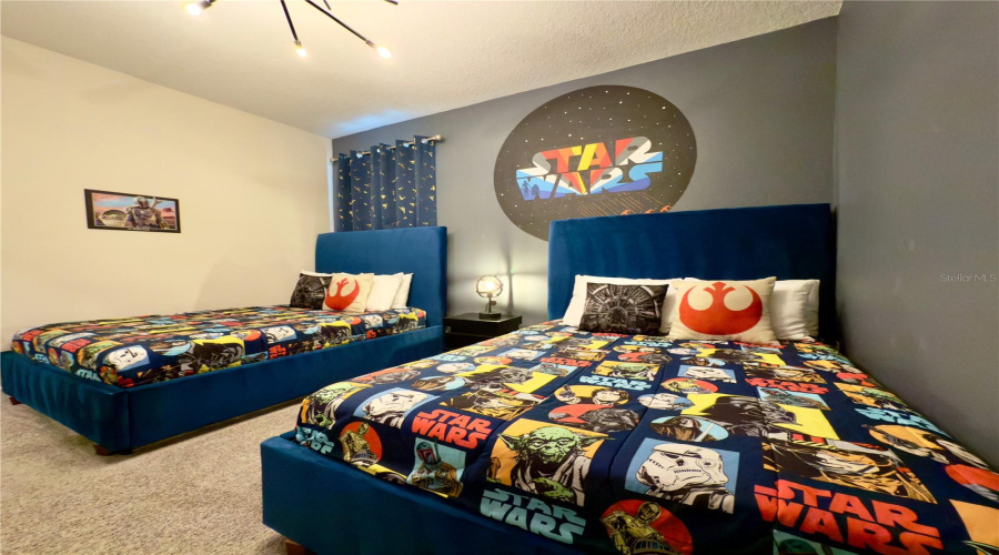 DAVENPORT, Florida 33896, 6 Bedrooms Bedrooms, ,5 BathroomsBathrooms,Residential,For Sale,LEADER,0,MFRO6308367