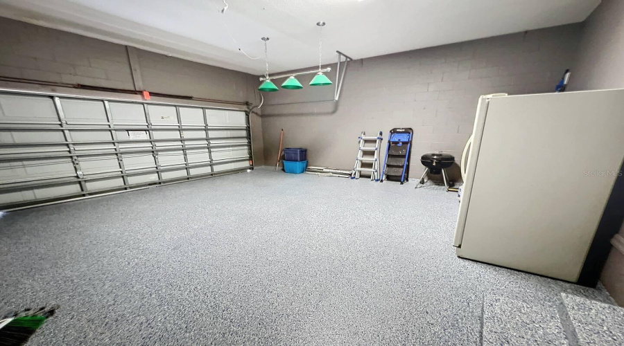 Davenport, Florida 33896, 6 Bedrooms Bedrooms, ,4 Bathroomsbathrooms,Residential,For Sale,Windsor,Mfro6303264