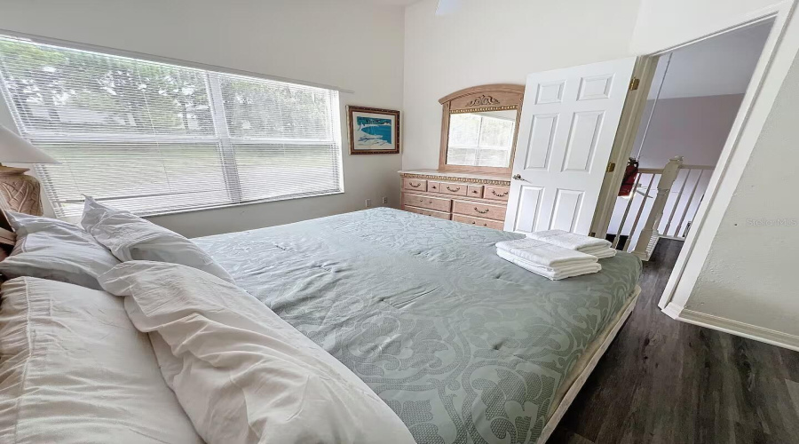 Davenport, Florida 33896, 6 Bedrooms Bedrooms, ,4 Bathroomsbathrooms,Residential,For Sale,Windsor,Mfro6303264