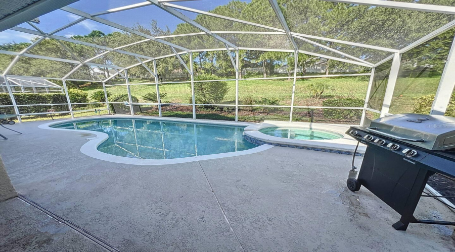 Davenport, Florida 33896, 6 Bedrooms Bedrooms, ,4 Bathroomsbathrooms,Residential,For Sale,Windsor,Mfro6303264