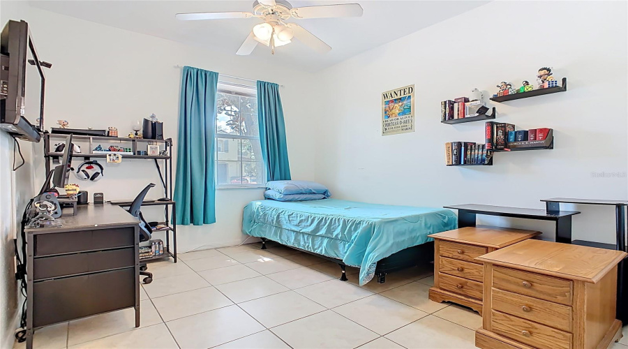 2nd bedroom